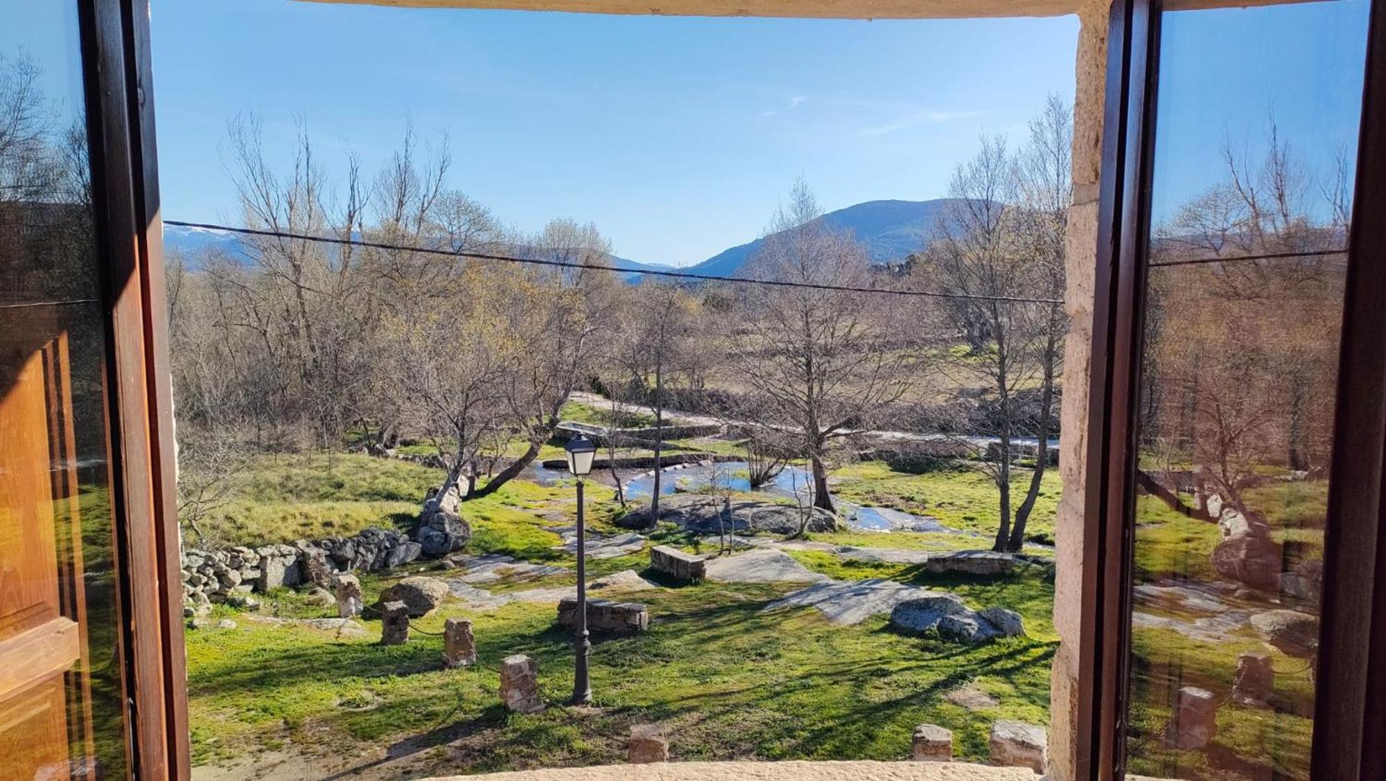 Alojamientos La Dehesa El Berrueco Dış mekan fotoğraf